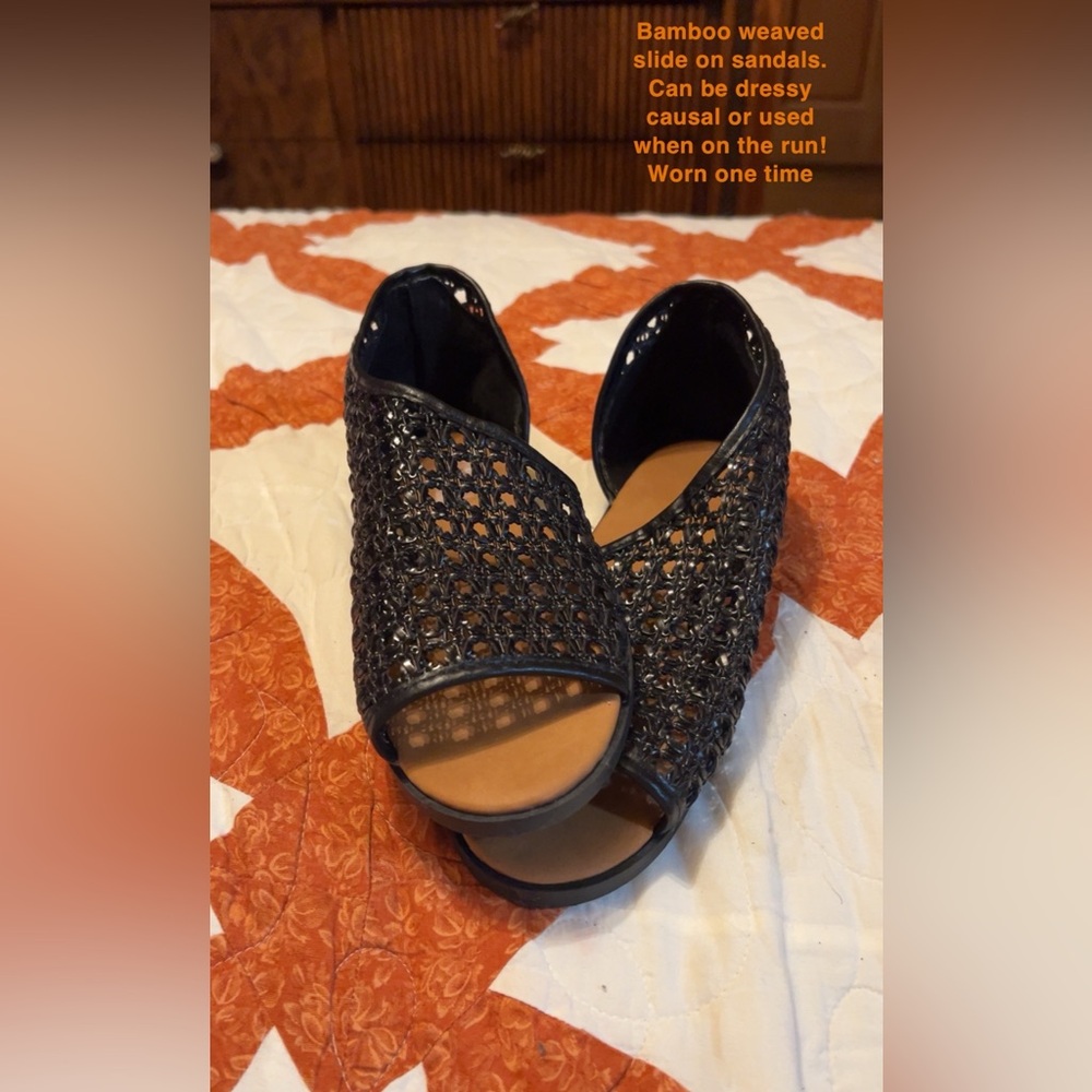 Bamboo sandals